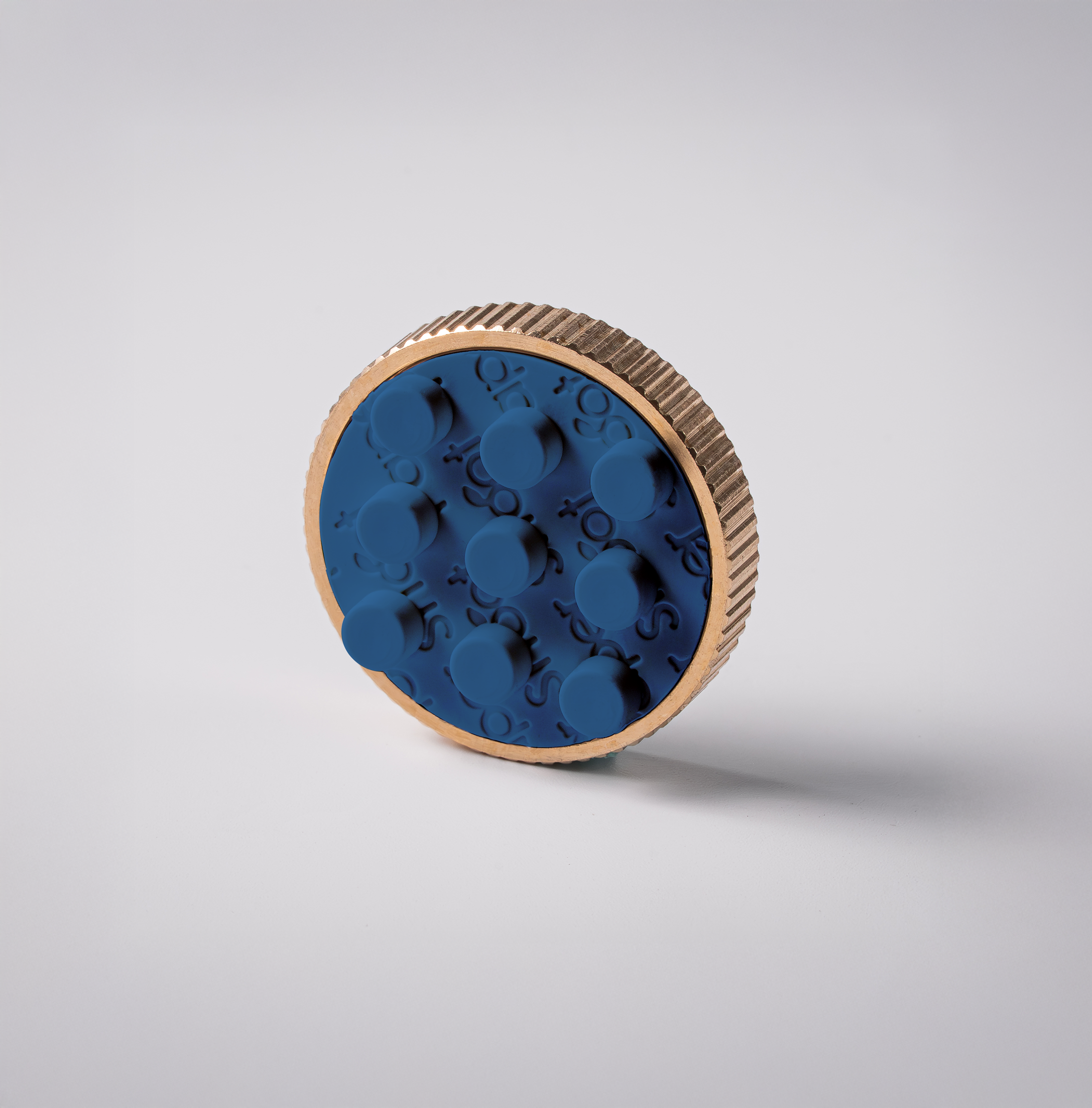 Aura Bricks Lens Cap (Brass/ Screw on)