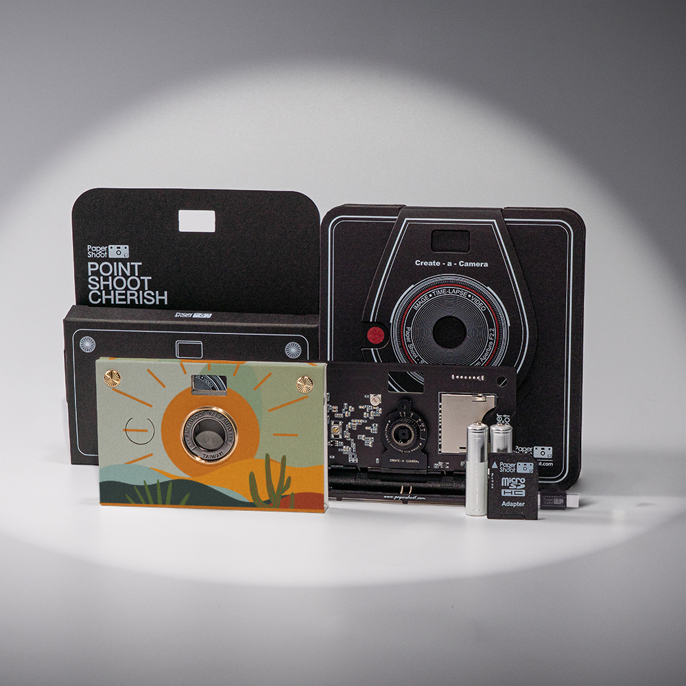 RetroWave Paper Camera