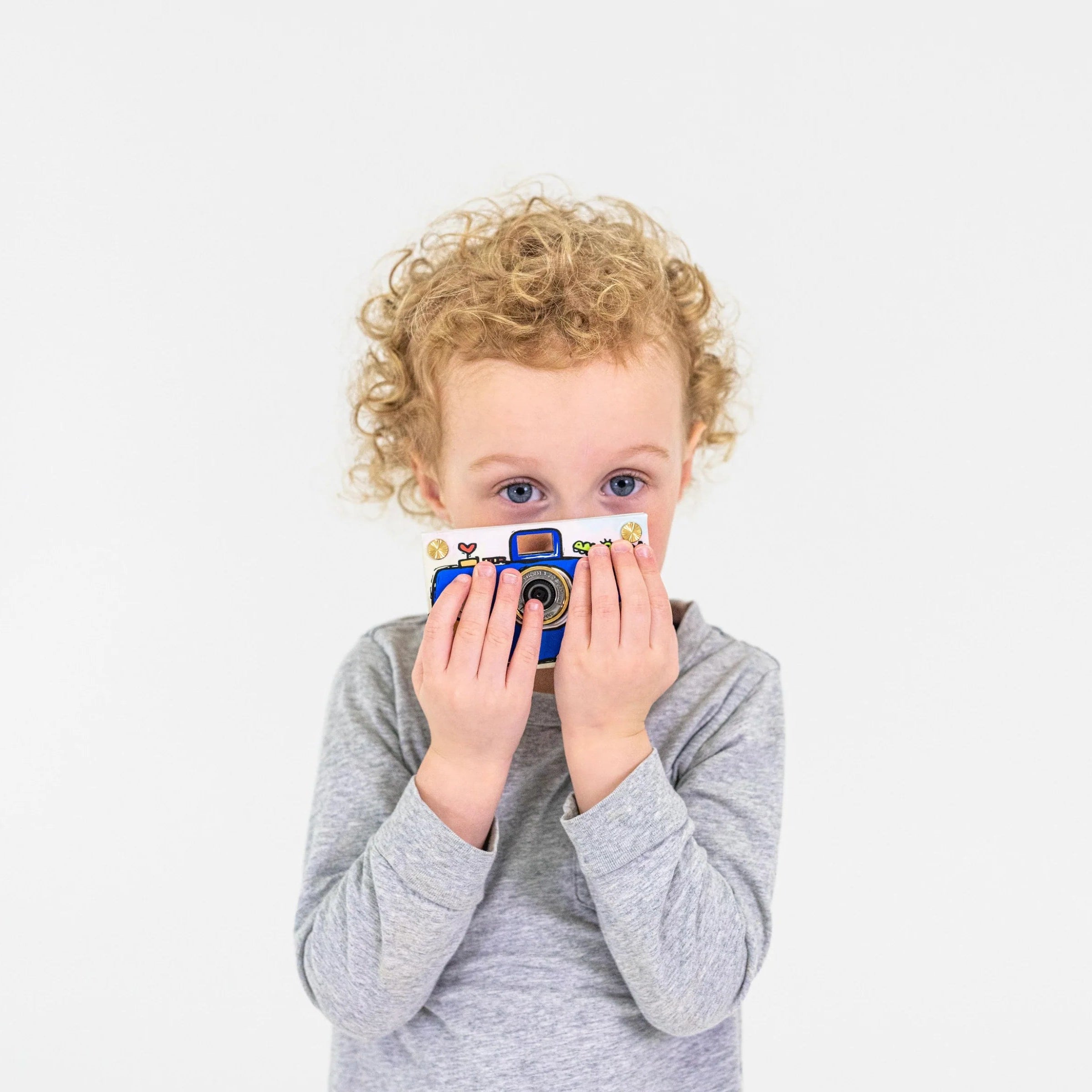 HandDrawn Paper Camera