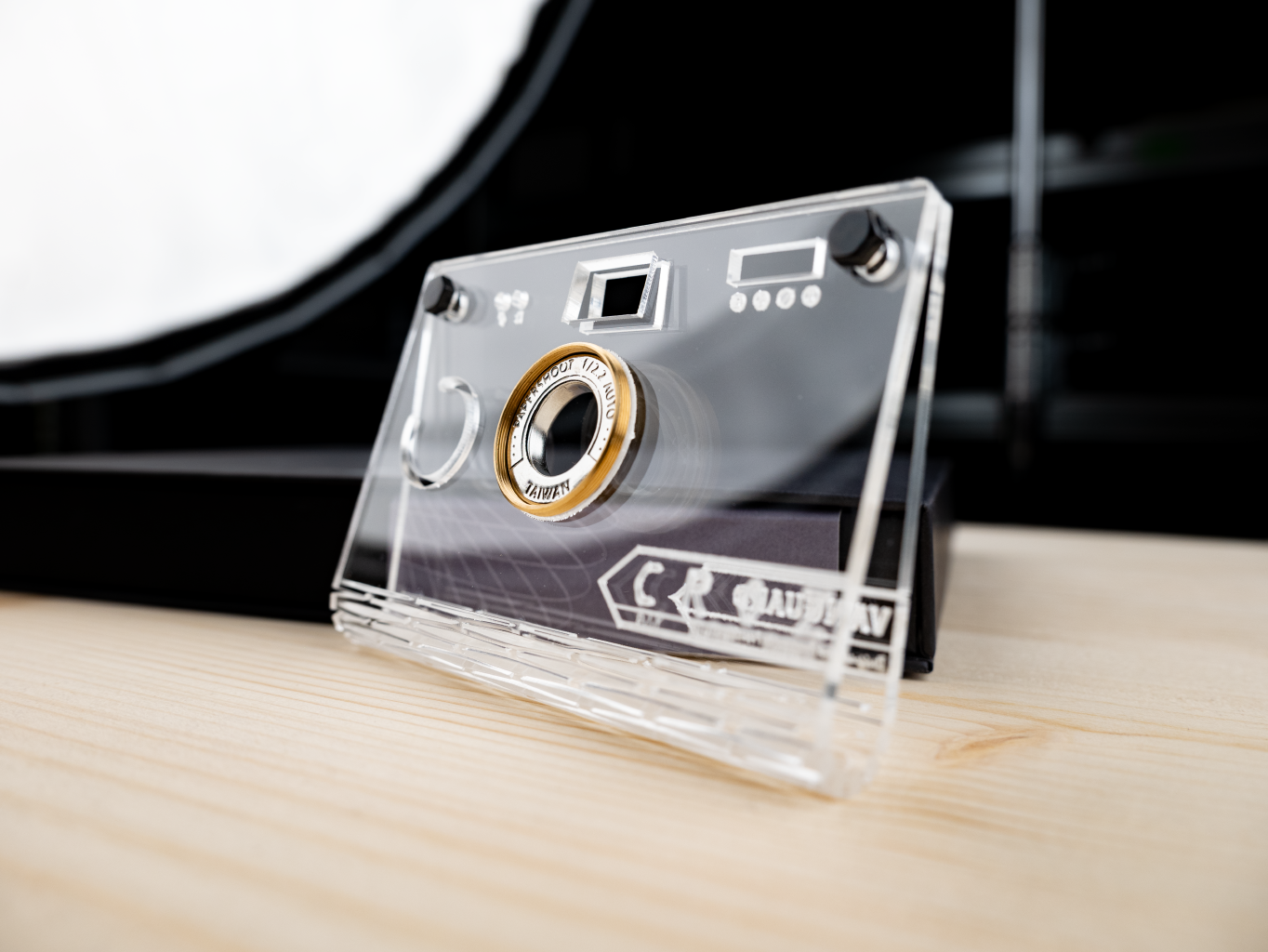 Material Essence Case