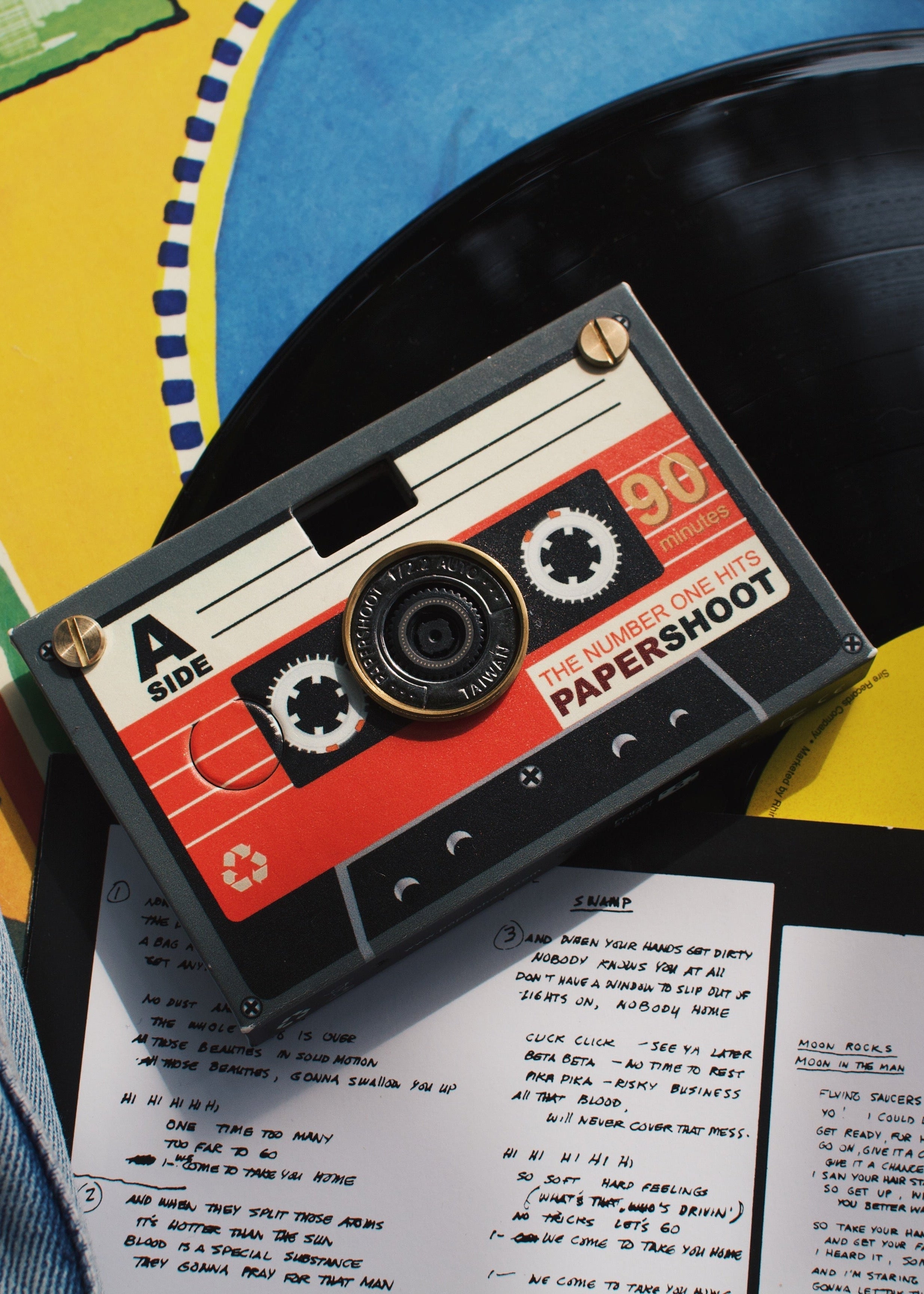 RetroWave Paper Case