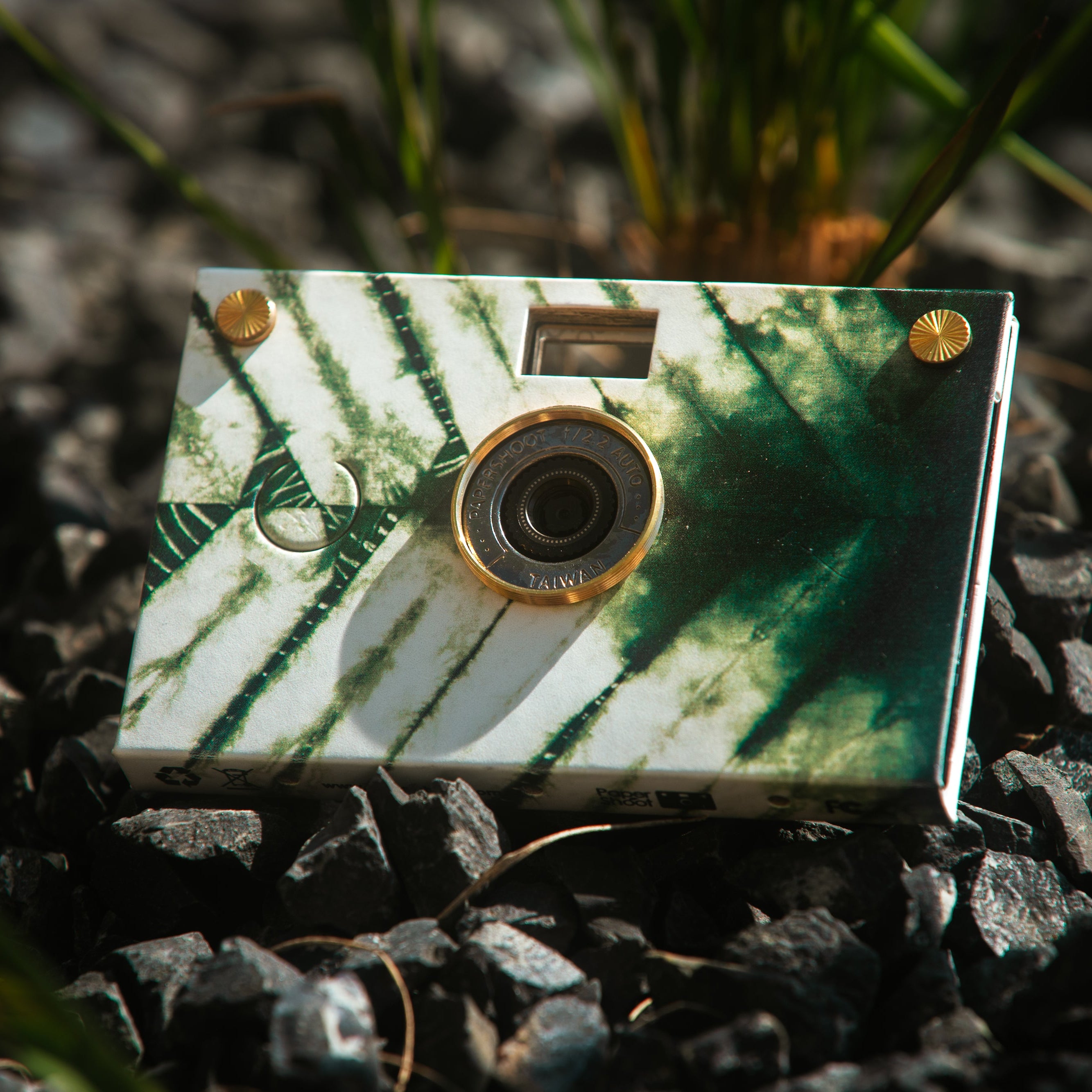 Canvas Bloom Paper Camera