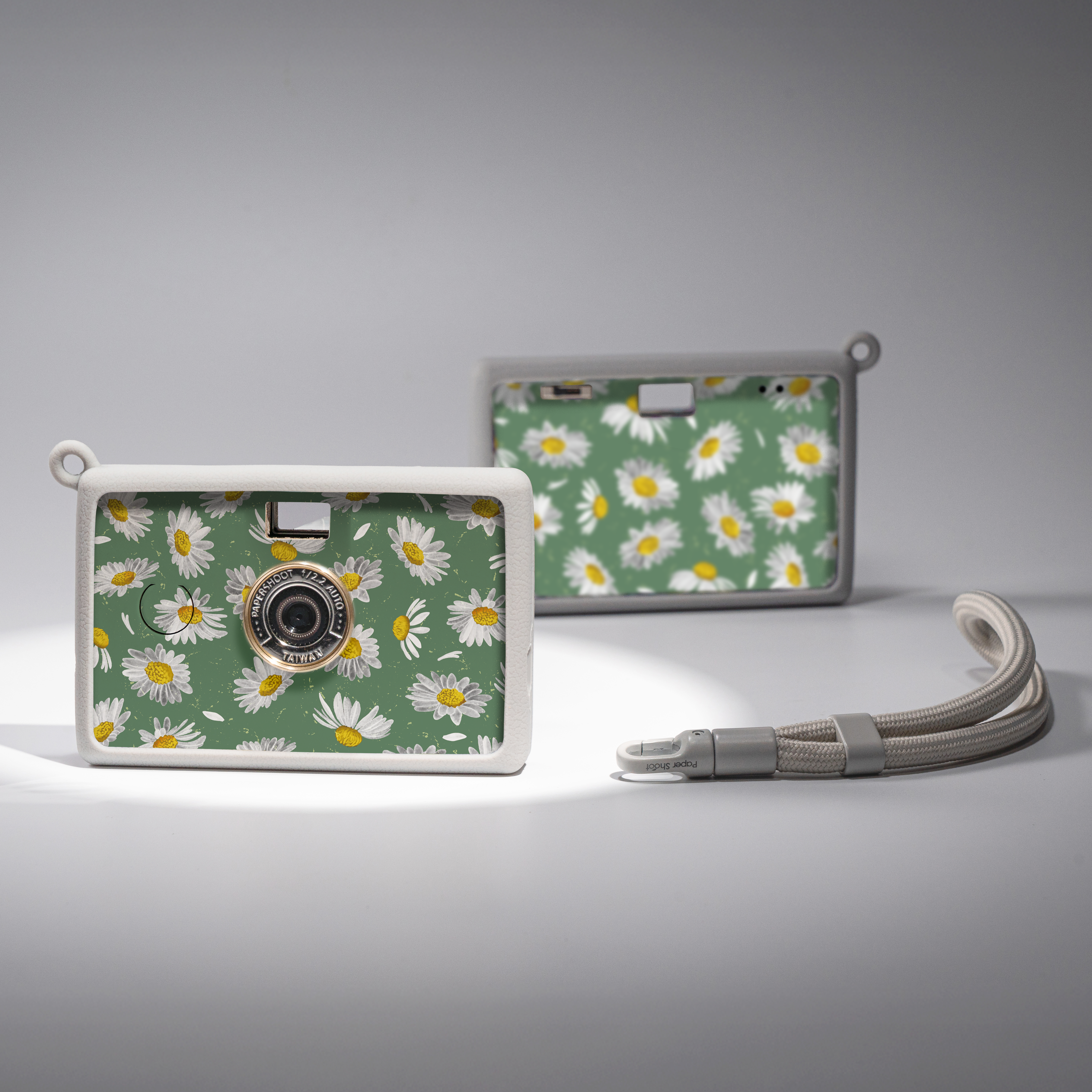 Aura Paper Camera -Daisy Picnic