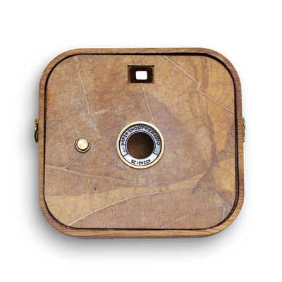 Thinkk&Shoot  Case :: The Leaf