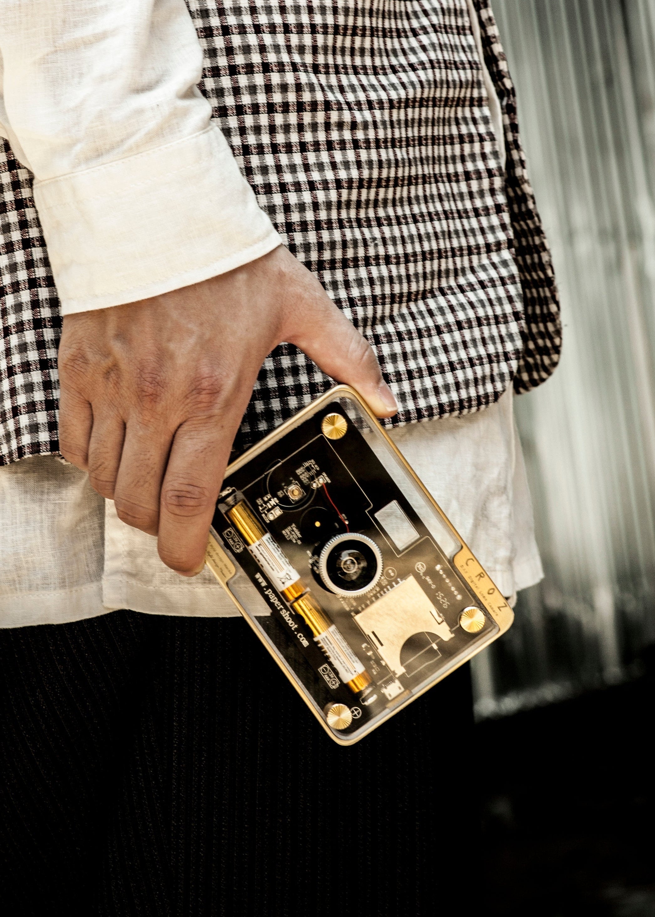 Paper Shoot Camera – Gleam Frame 20MP Film-Style Digital Camera