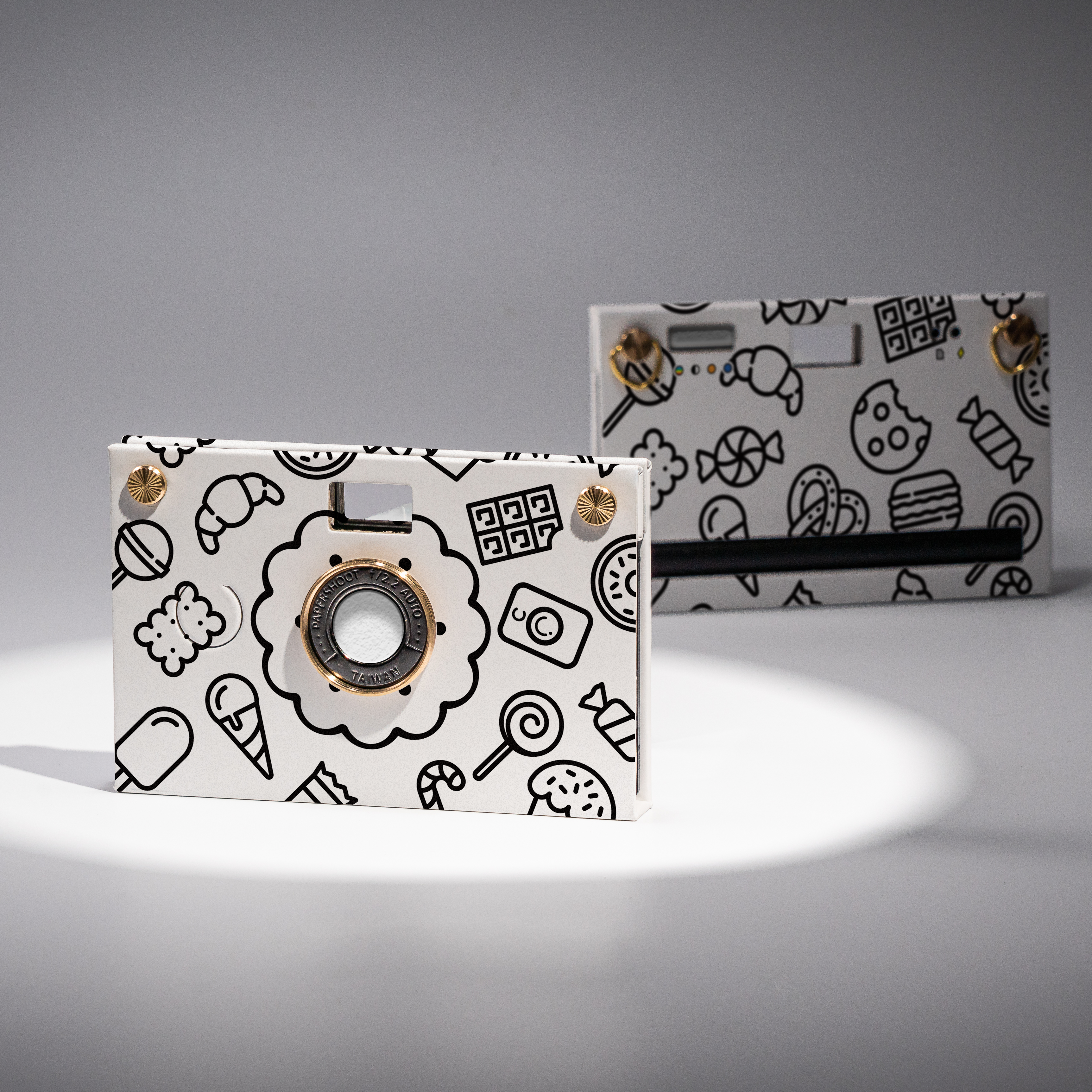 Paper Case - Coloring