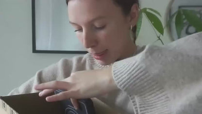 RetroWave Paper Camera